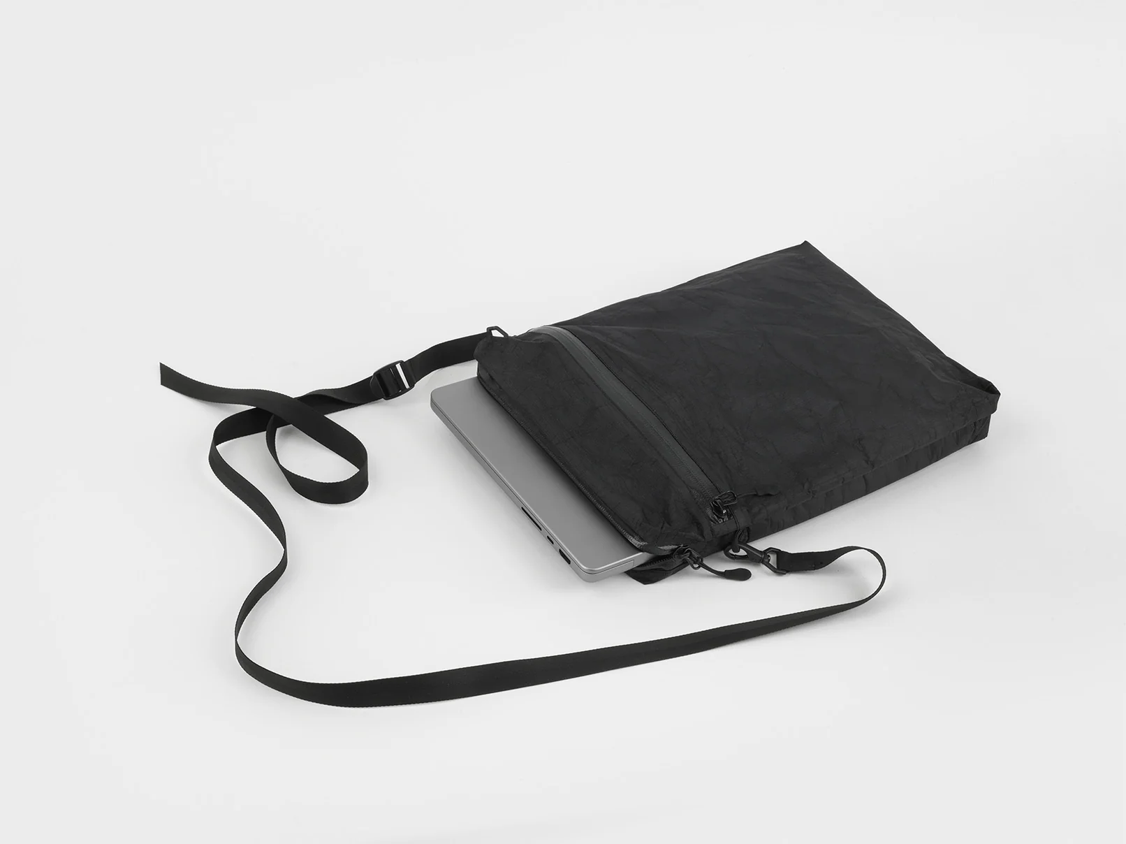 MacBook Bag - Image 3